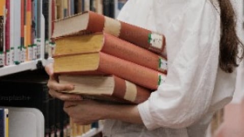 Книги и учебные пособия