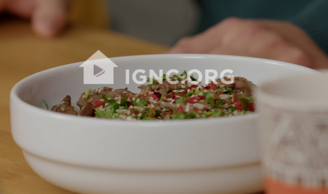 «Салат с изюминкой» от Евгения Ворновских