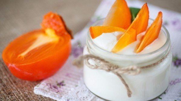 Творожный десерт с хурмой 