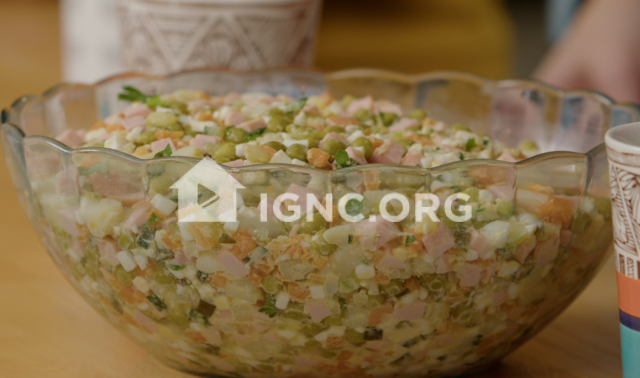 Салат «Оливье» от Сергея и Татьяны Сальниковых