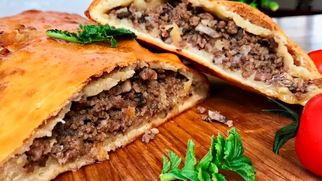 Пирог мясной