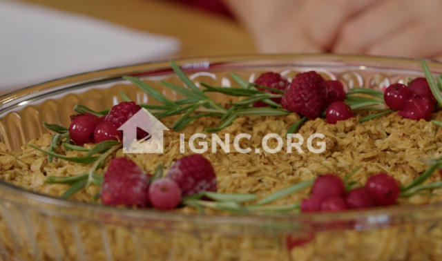 Яблочно-овсяный крамбл от Юрия Рулса