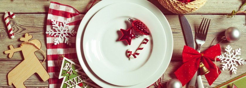 Как украсить праздничный стол