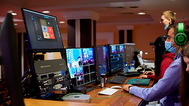 Смотреть фотографии